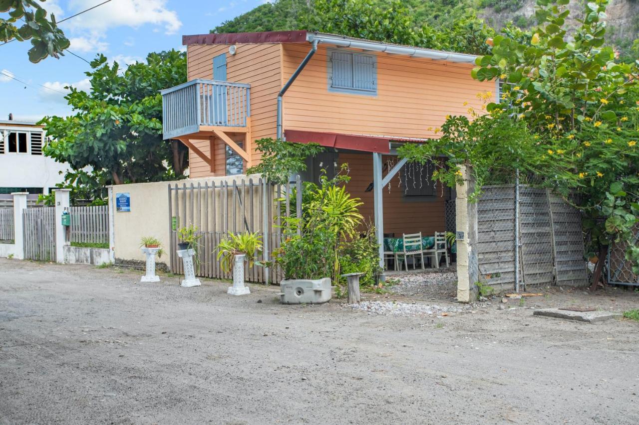Appartement Charmant Au Carbet Avec Vue Sur La Mer 50 M² Le Carbet Esterno foto