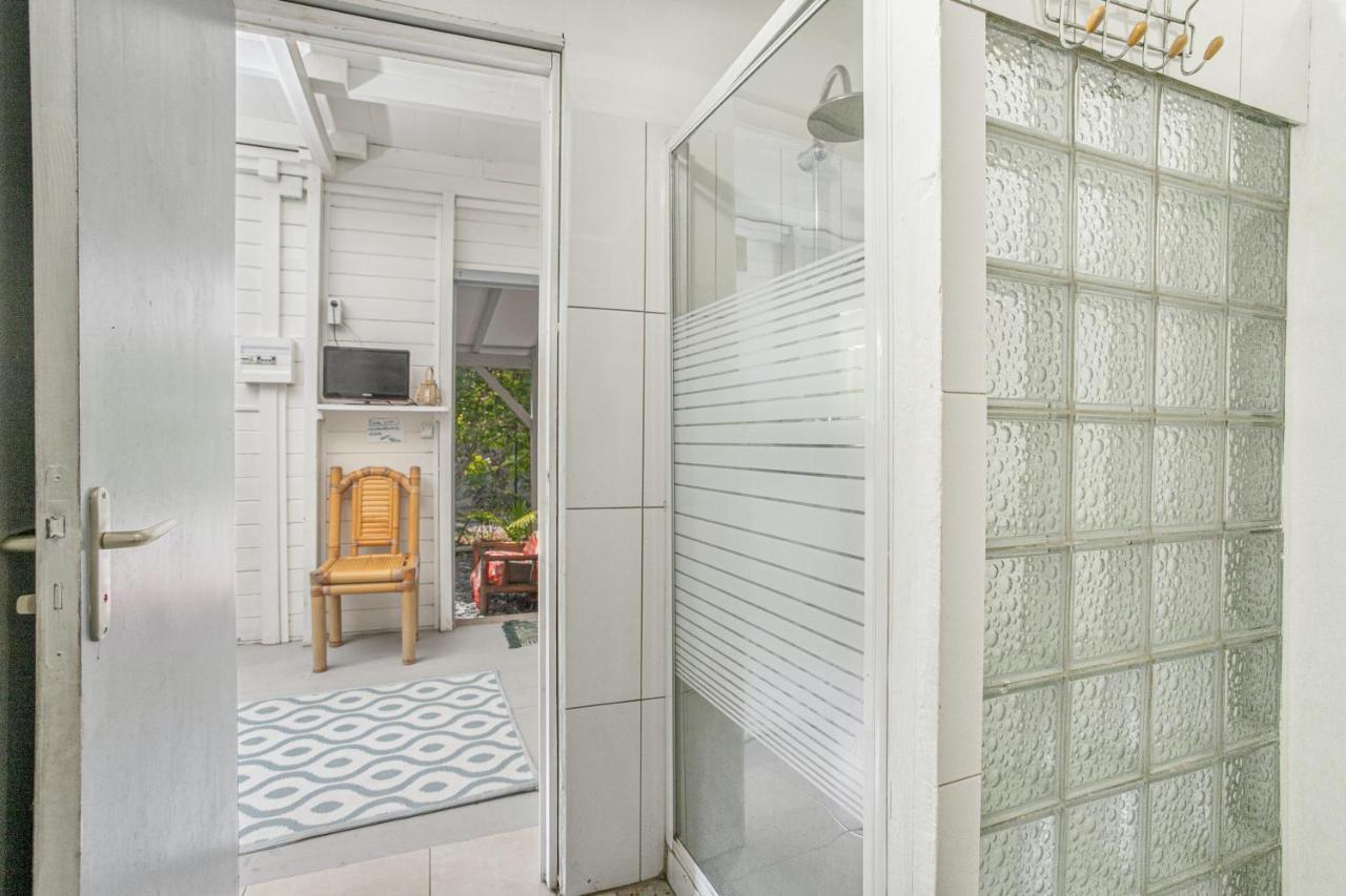 Appartement Charmant Au Carbet Avec Vue Sur La Mer 50 M² Le Carbet Esterno foto